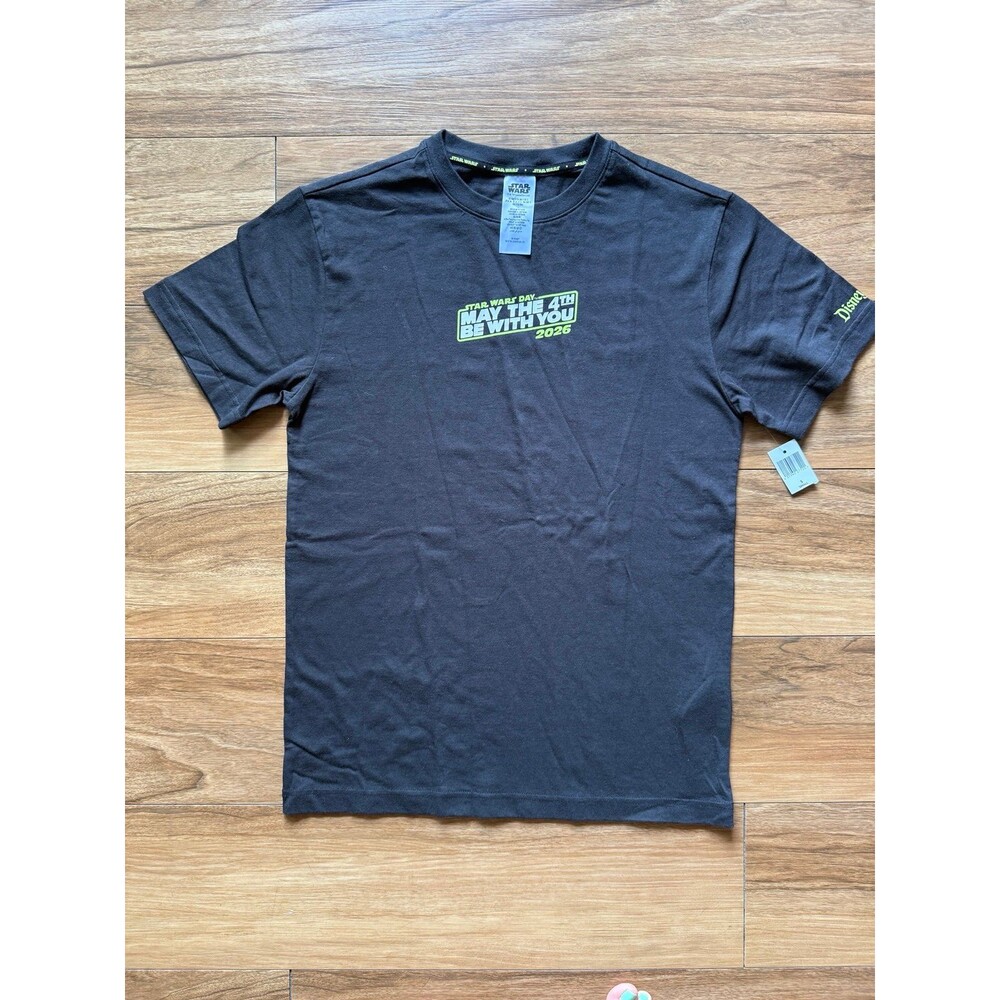 Disneyland NWT Star Wars Day 2026 May the 4th Mandalorian Grogu Tee Small